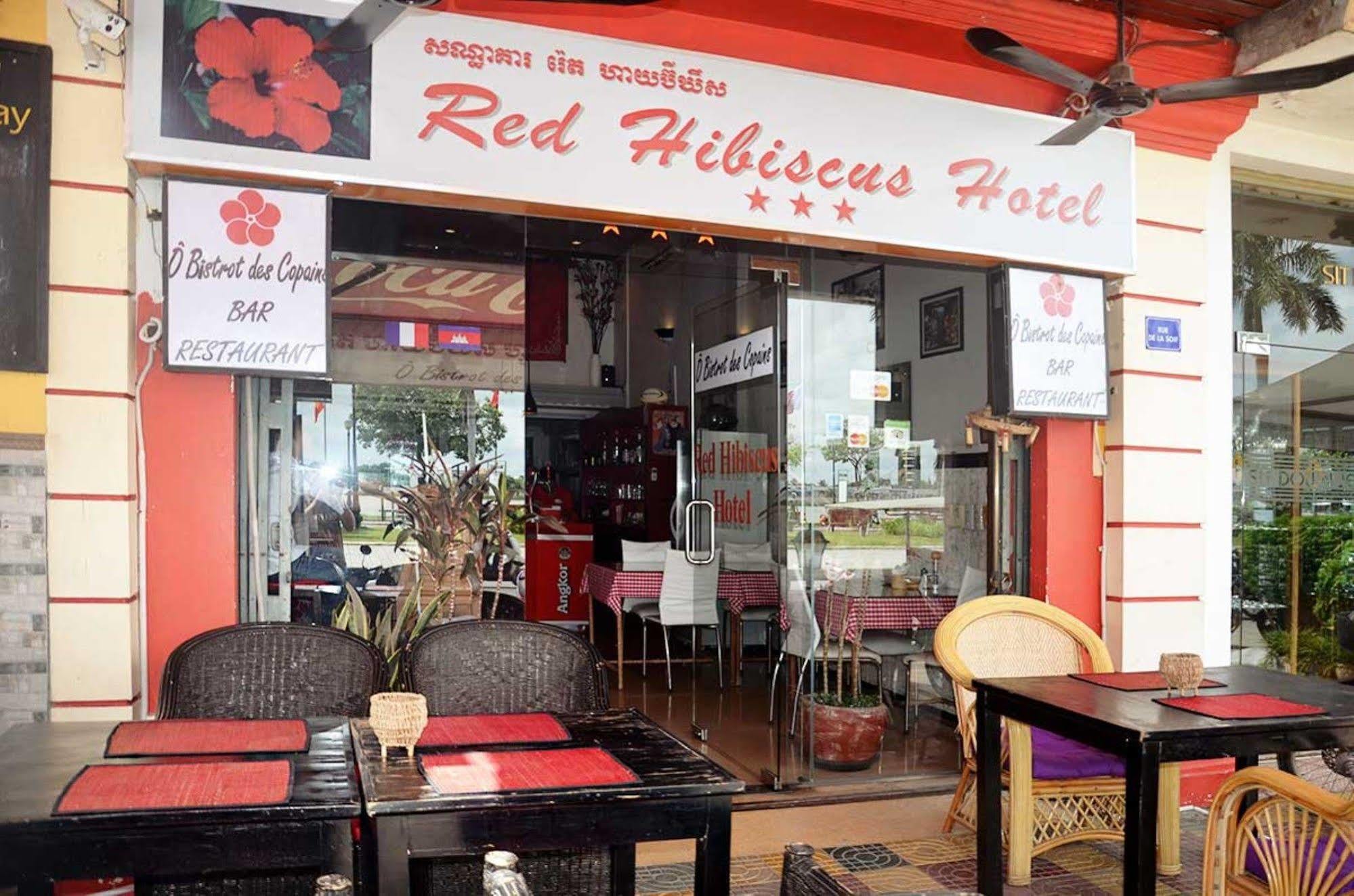 Red Hibiscus Hotel Phnom Penh Extérieur photo
